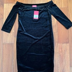 Black velvet dress/ Size M